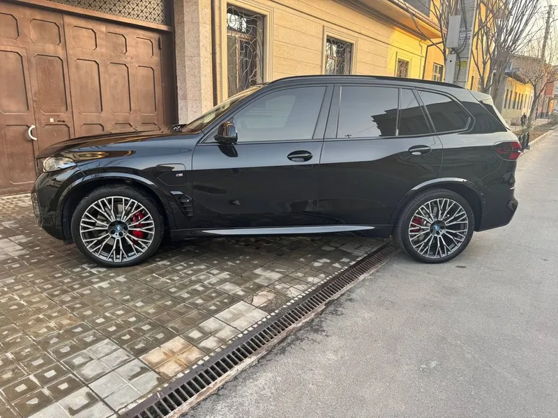 BMW x5 50e xdrive — фото 4