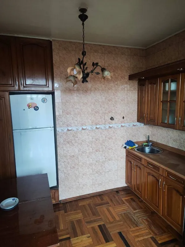 Продаётся 3- комнатная квартира Ц5 4