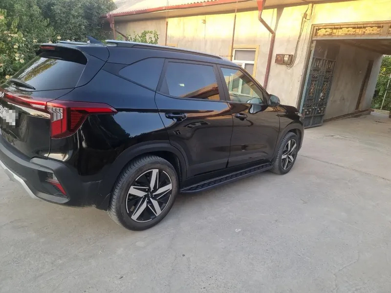 KIA SELTOS 2023 Polniy radnoy 4