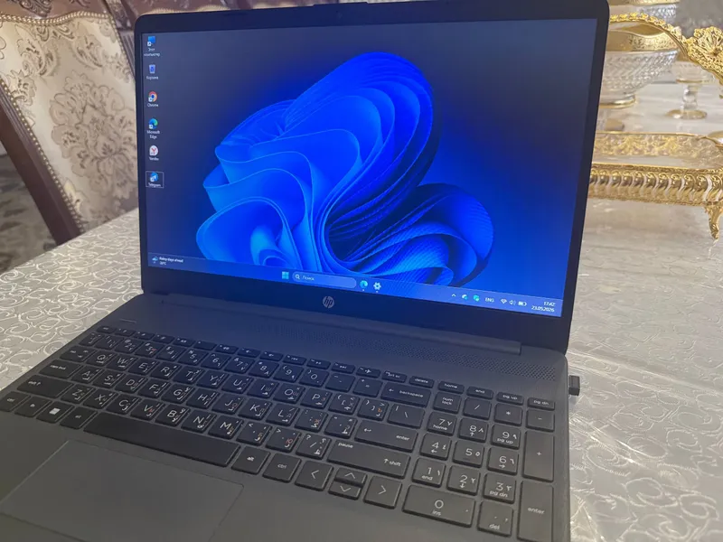 HP Laptop 15 (Core i5 11-gen, 8/512GB) — фото 3