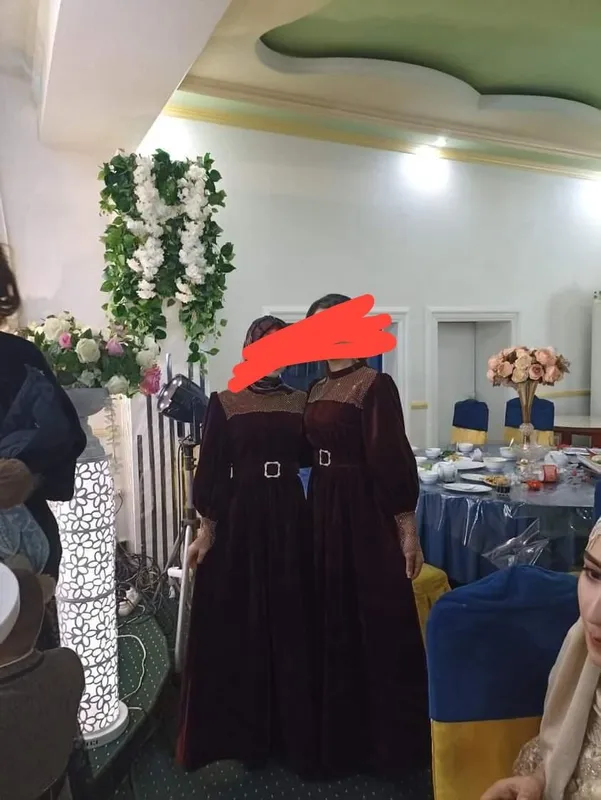 Платье для женщин 2 Платье для женщин 2