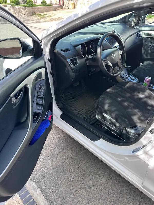 Hyundai Elantra GLS — фото 6