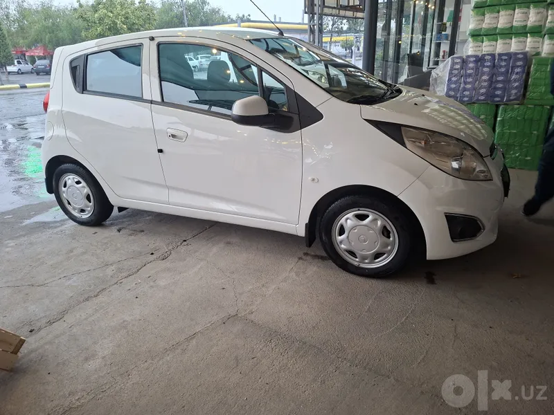Spark, пробег 72 000 км, бензин 4 Spark, пробег 72 000 км, бензин 4