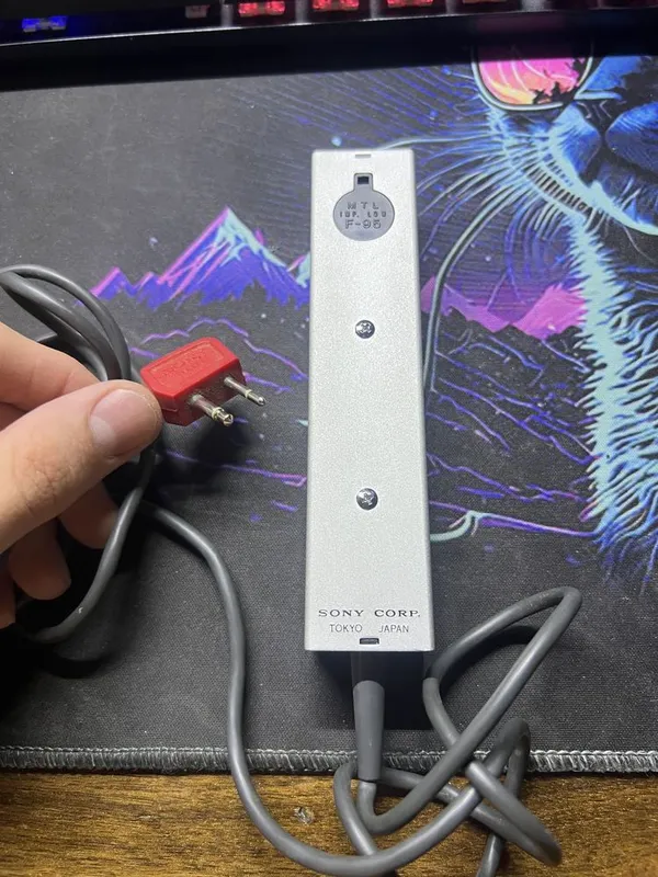 Продается микрофон sony 2 Продается микрофон sony 2
