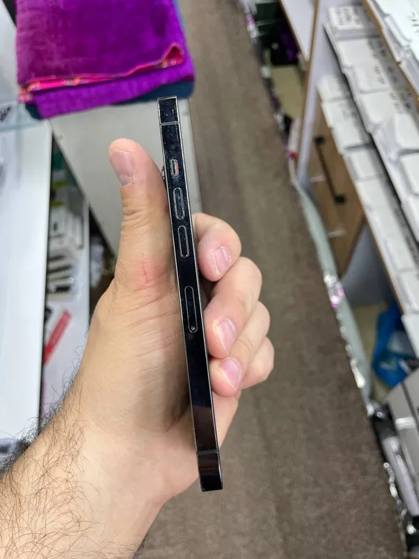 iPhone 13 Pro 6