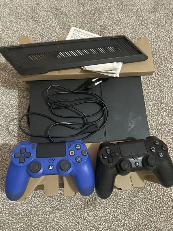 Sony Play Station 4 — фото 1