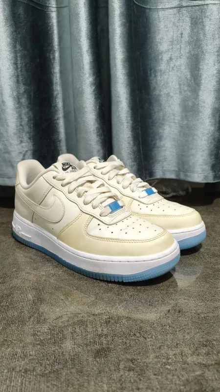 Оригинальные Nike Air Force 1 — фото 1