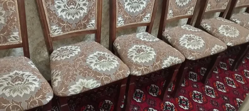 Stol kursi donasi 300000 somdan 10 ta yengi 1 Stol kursi donasi 300000 somdan 10 ta yengi 1