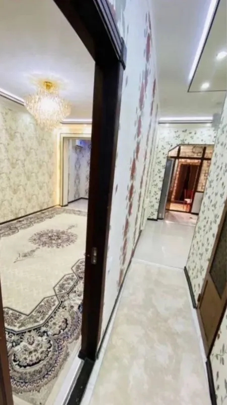 5 каватли домнинг 1чи каватида 3хонали квартира арендага берилади — фото 2
