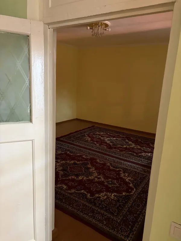 Сдается в аренду 4 комнаты в доме по улице Узбекистанская только семья 5
