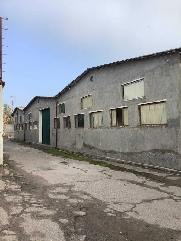 Срочно Продаётся база Сергелийский район ул Чош тепа 1.05 гектара. 4 Срочно Продаётся база Сергелийский район ул Чош тепа 1.05 гектара. 4