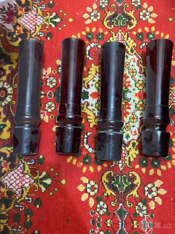 Продаются комплект стола и стульев 3 Продаются комплект стола и стульев 3
