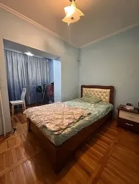 2-комнатная квартира, 70 м², 1/9 этаж (вторичка)