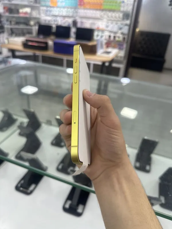 iPhone 14 plus yellow 3 iPhone 14 plus yellow 3