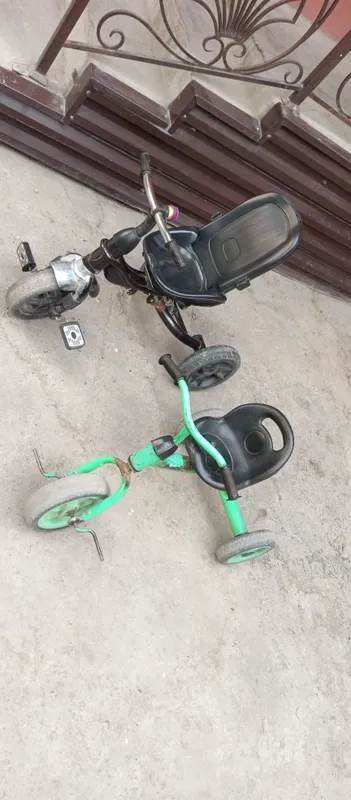 Bolalar velosipedlari sotiladi