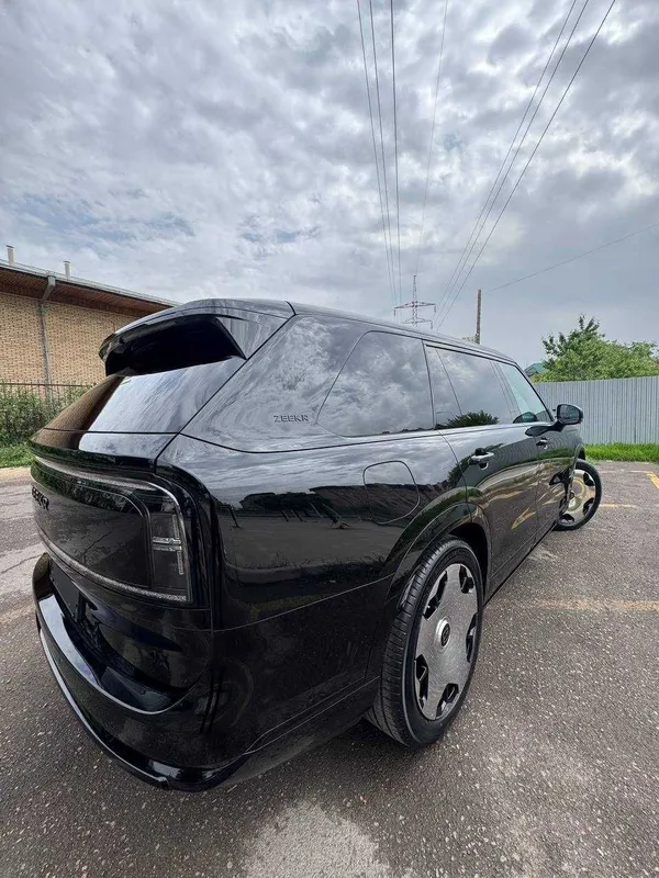 ZEEKR 9X ULTRA 70 kw Black Edition с Гарантией — фото 5