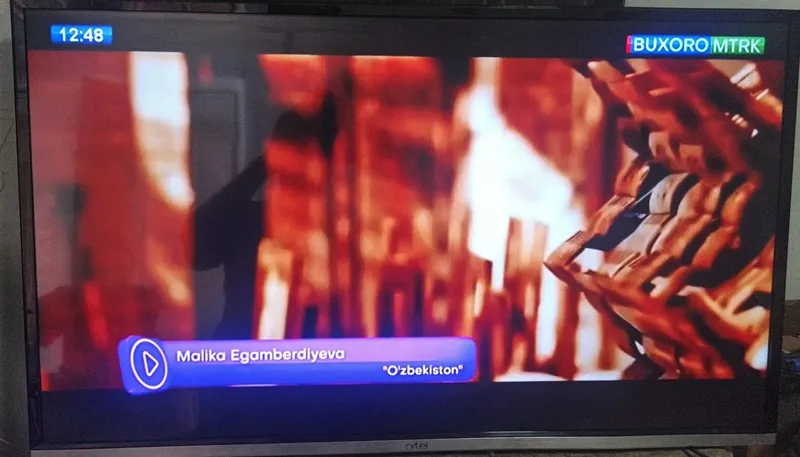 Televizor Artel 43