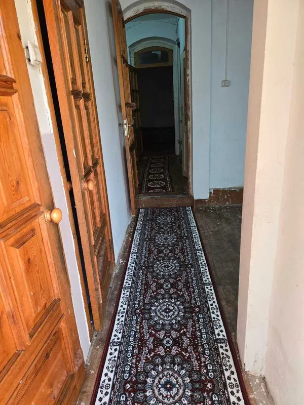 Срочно продается дом 2 комнаты, 1,3 сотки. Узбум. 9