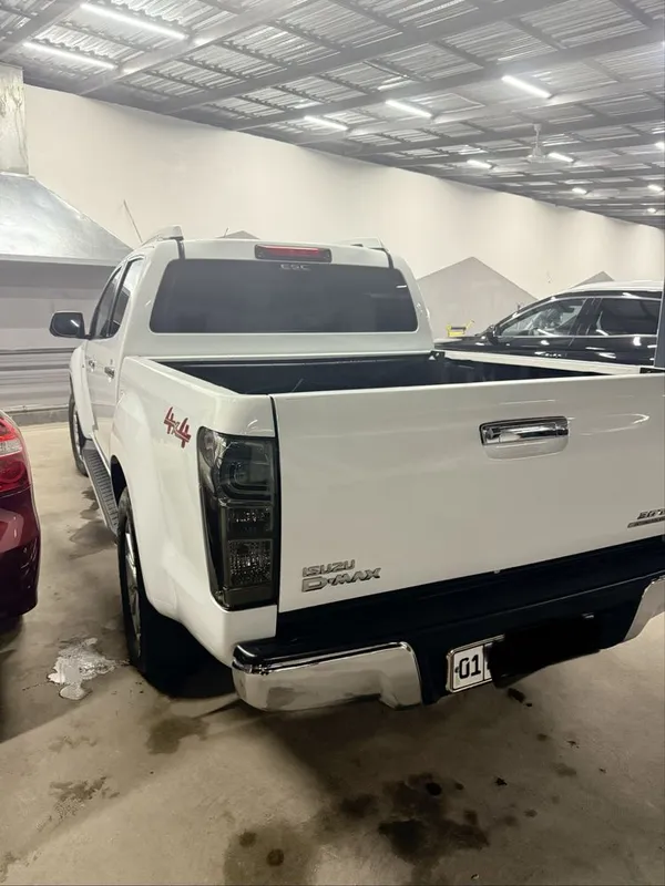 продается ISUZU D MAX IRBIS 3.0 — фото 3