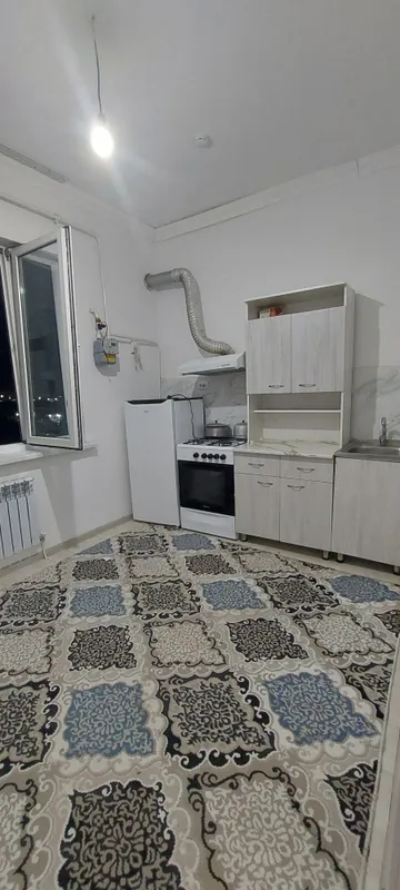 Sergeli 5 bekatga yaqin 3 xonali uy ijaraga 1