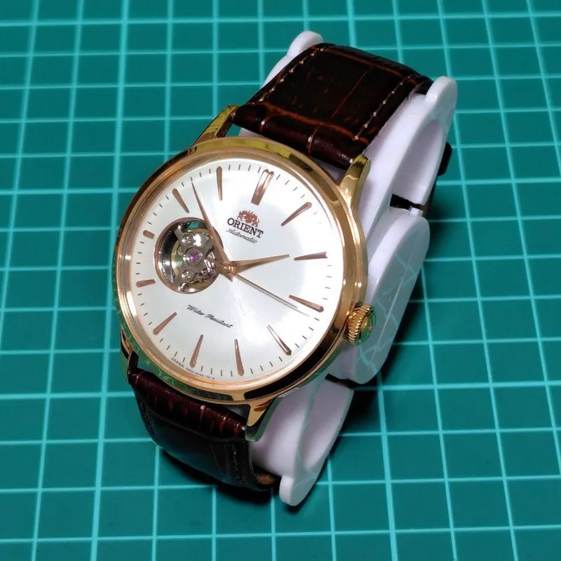 Orient yarim skeletli avtomatik soat f6t2-UAA0 1 Orient yarim skeletli avtomatik soat f6t2-UAA0 1