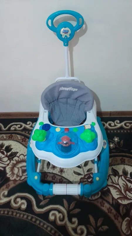Продаётся новый ходунок 2