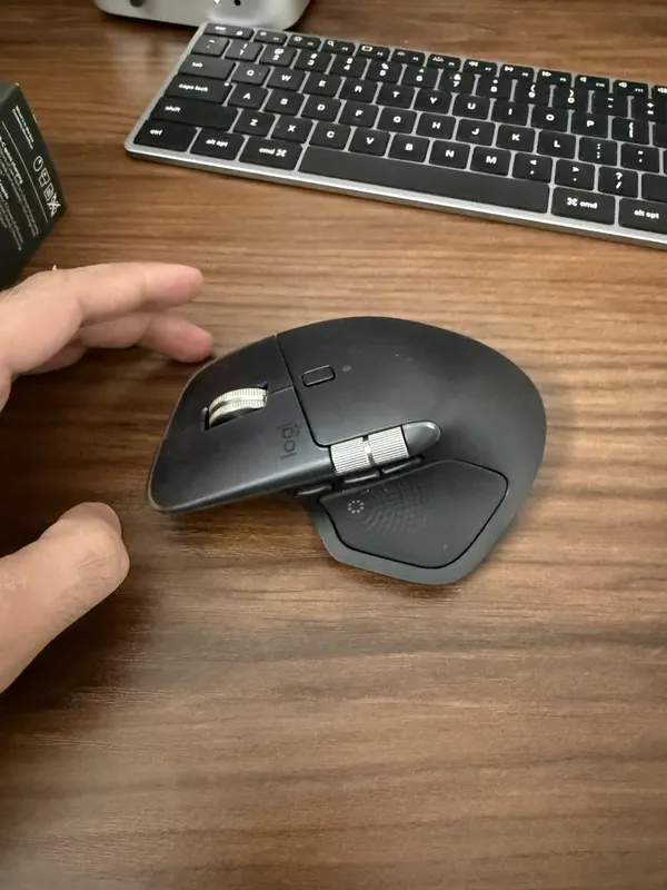 Logitech MX Master 4 — фото 1