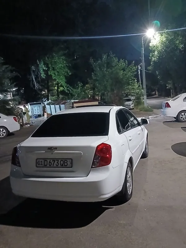 Chevrolet Gentra 2018 3 pazitsiya — фото 6