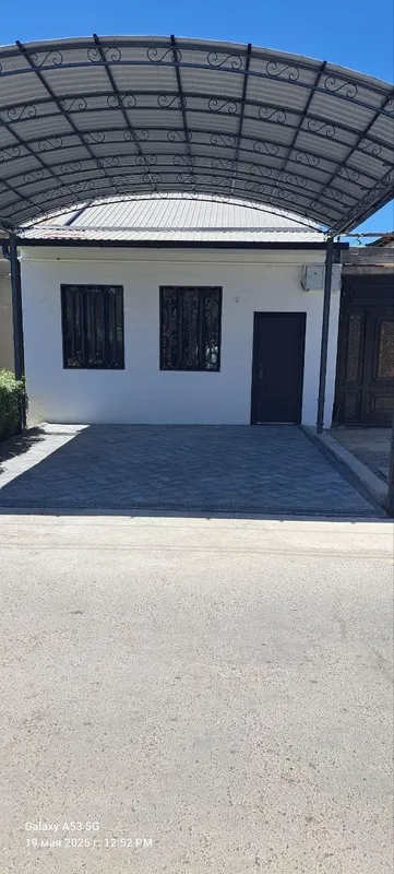 Срочно продаётся дом на Уч кахрамоне Парвоз
