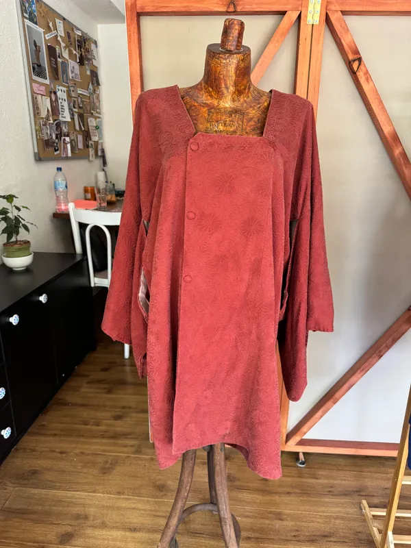 Ayollar uchun yapon kimonosi. Kimono dress 2
