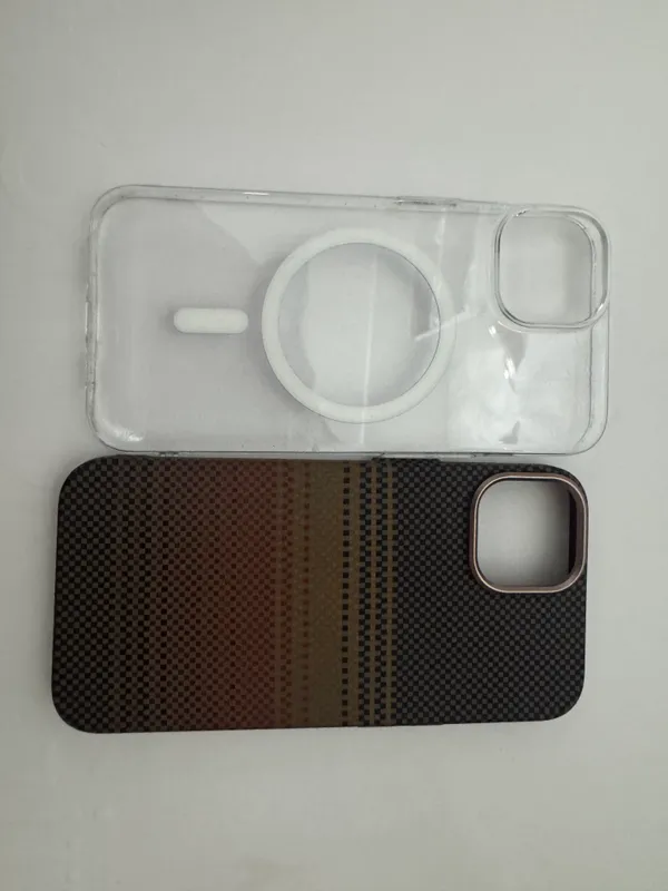 IPhone chexol 1 IPhone chexol 1
