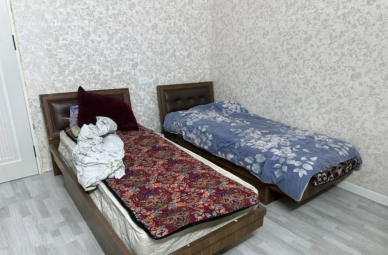 Диван с матрасом, 2 шт. 1 Диван с матрасом, 2 шт. 1