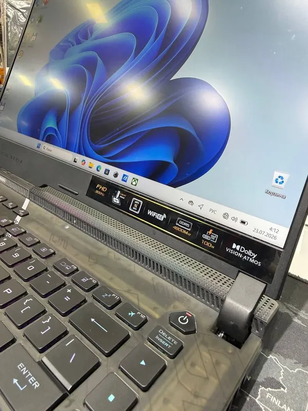 Asus ROG Strix 5