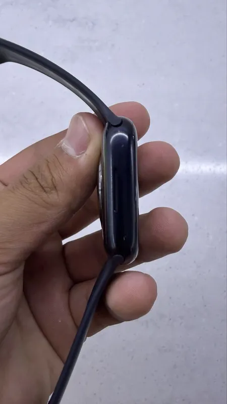Iwatch 7 45m yaxshi xolatta 3 Iwatch 7 45m yaxshi xolatta 3