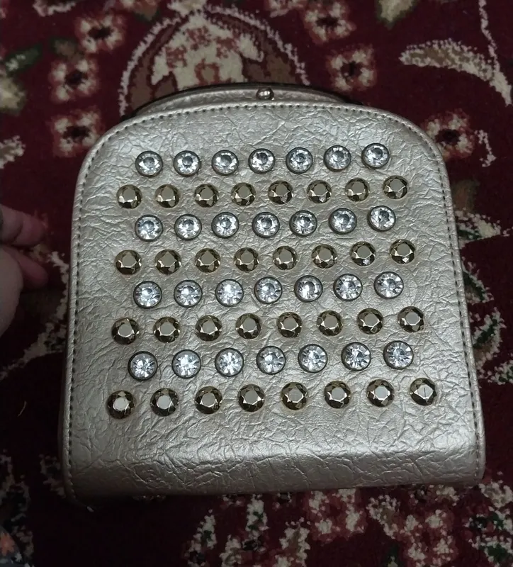 1 2 martta ishlatilgan sumkalar sifatlari yaxshi — фото 3