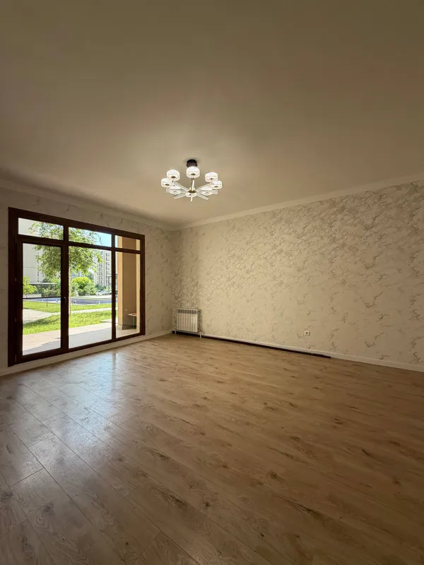 Продаётся 1-комнатная квартира с евроремонтом в ЖК Almazar City 1