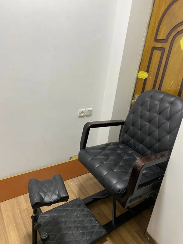 Pedikyur uchun kreslo Pedikyur uchun kreslo