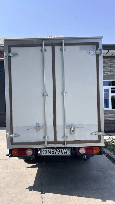 Hyundai porter sotiladi oladigon odam tel qilsin — фото 3