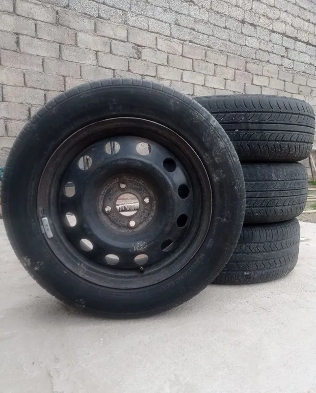 Поулеретановые проставки для чашек авто