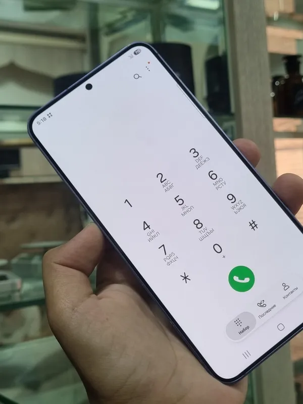 Samsung S24+ 2 Samsung S24+ 2