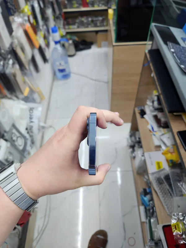 IP 13 Pro 128GB Blue 6