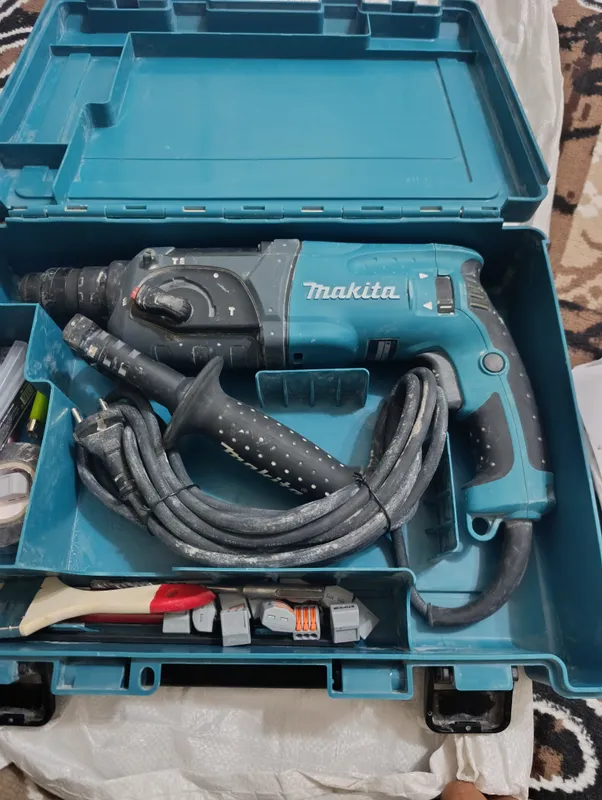 Оригинальный перфоратор Makita продаётся 2 Оригинальный перфоратор Makita продаётся 2