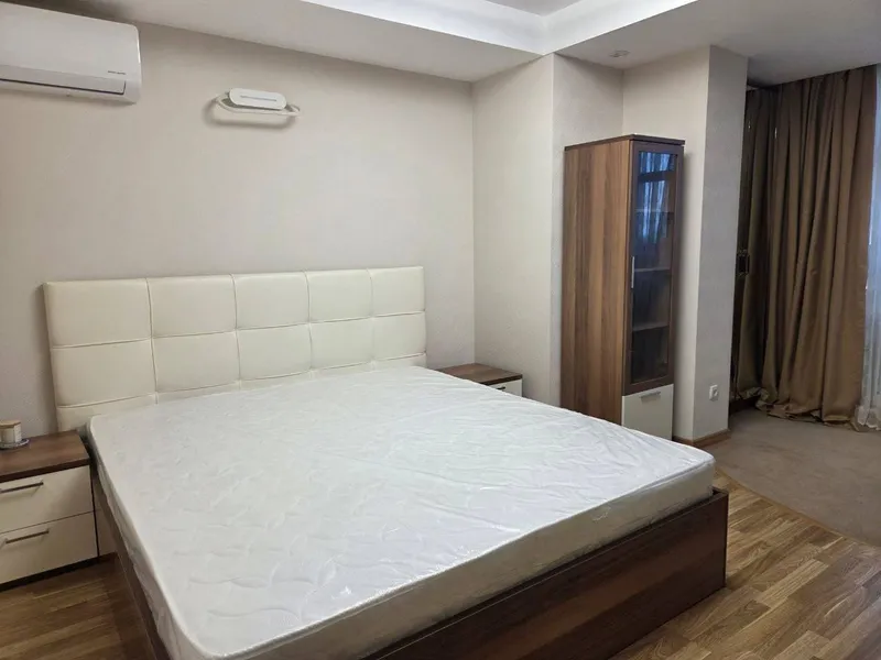 “Moskovskie vysotki” uyidagi yevrota’mirli keng 3 xonali kvartira 4 “Moskovskie vysotki” uyidagi yevrota’mirli keng 3 xonali kvartira 4