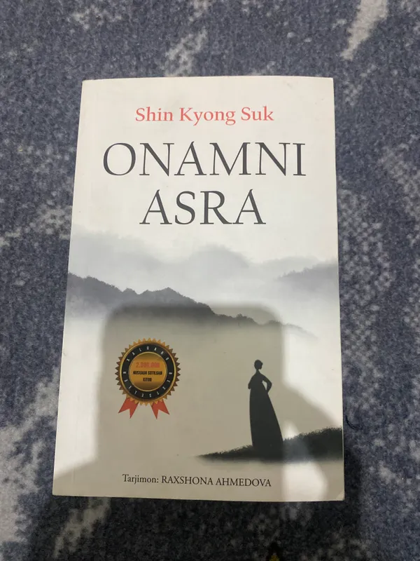 Onamni asra kitobini sotaman