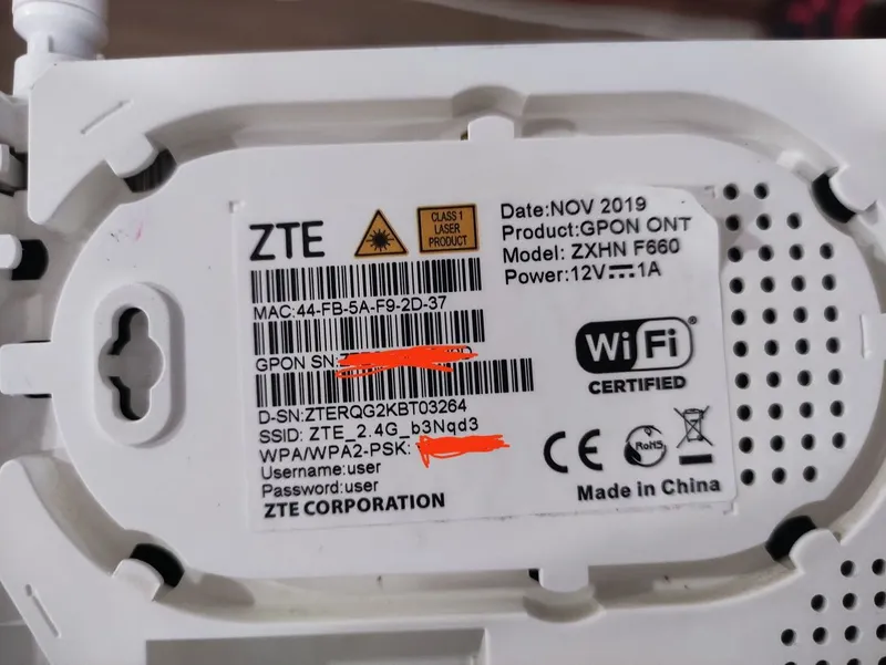 Роутер ZTE ZXHN F660 3 Роутер ZTE ZXHN F660 3