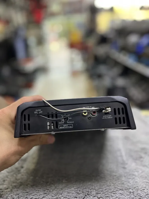 Kenwood 350w li usilitel sotiladi — фото 3