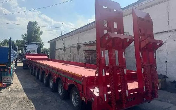 Полуприцеп тяжеловоз низкорамный FELIDA 100 тонн