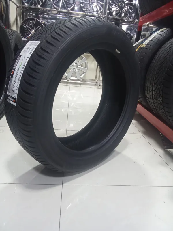 Shina Balon Hankook Kinergy 4S2 235/55R19 — фото 2