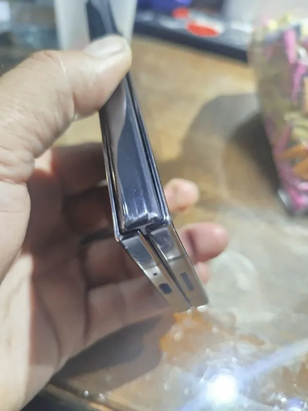 Samsung fold5 12/512 4 Samsung fold5 12/512 4