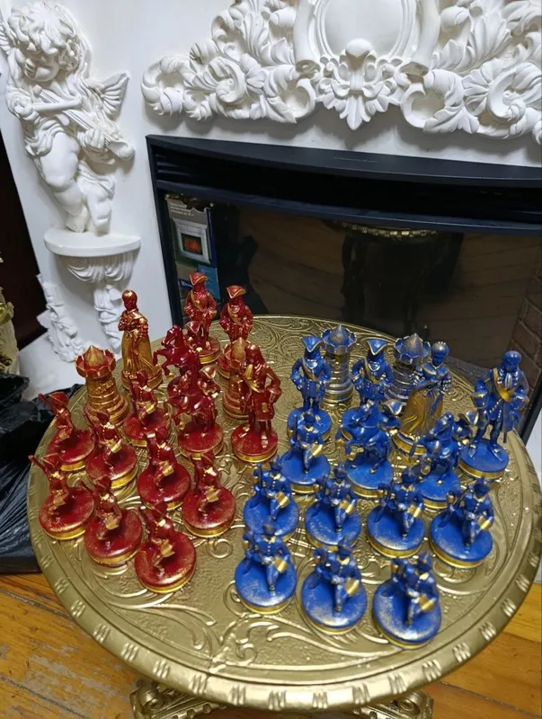Шахматные фигуры совпласитал продам